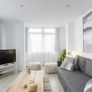 Urbe10 Angel Ganivet 2 Bedrooms Appartamento